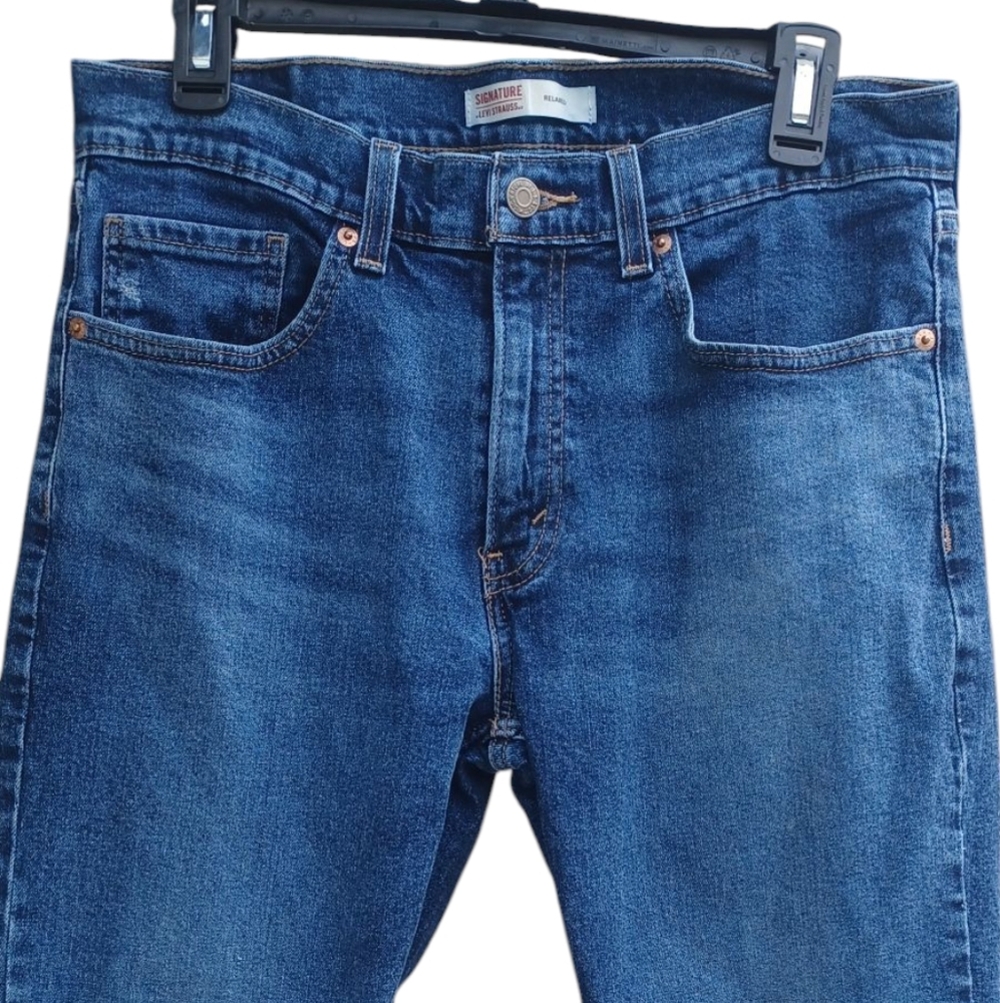 8188...Men's Levi's Relaxed Straight Leg Jeans Size W32xL32 - Picture 2 of 8